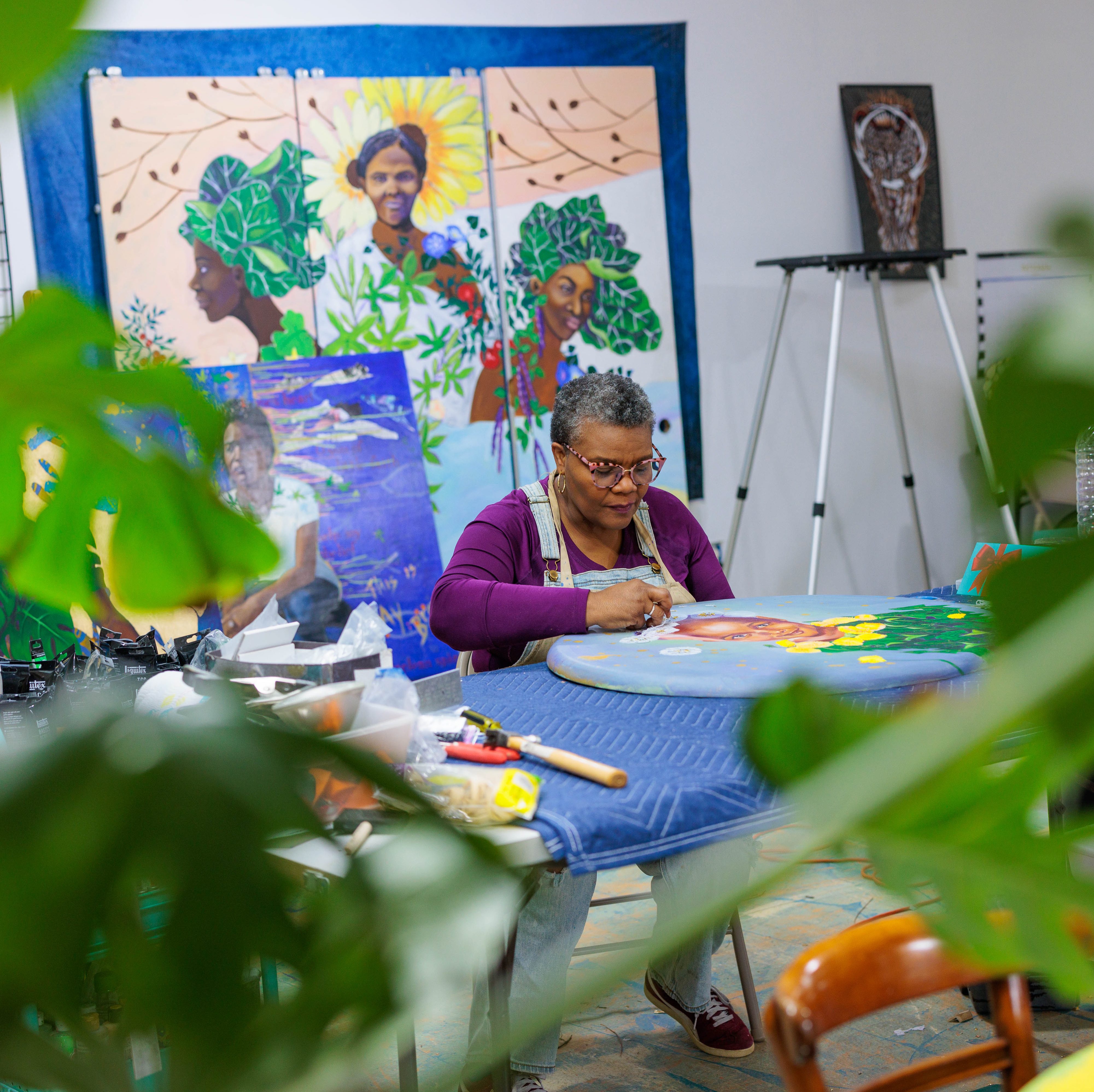 Professional Gullah artist Natalie Daise