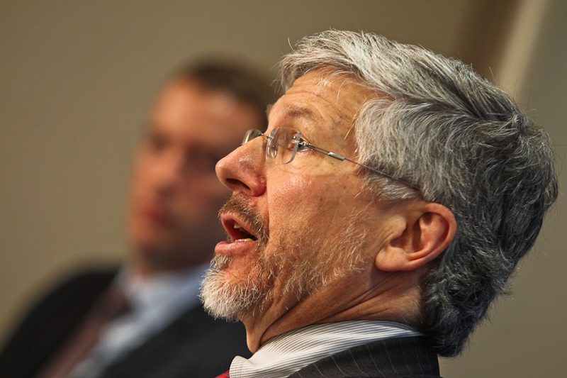 Robert Litt speaks at Brookings