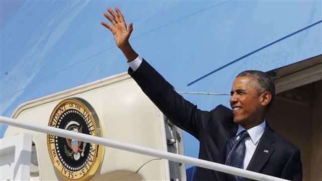 obama_air_force_one_2_16x9