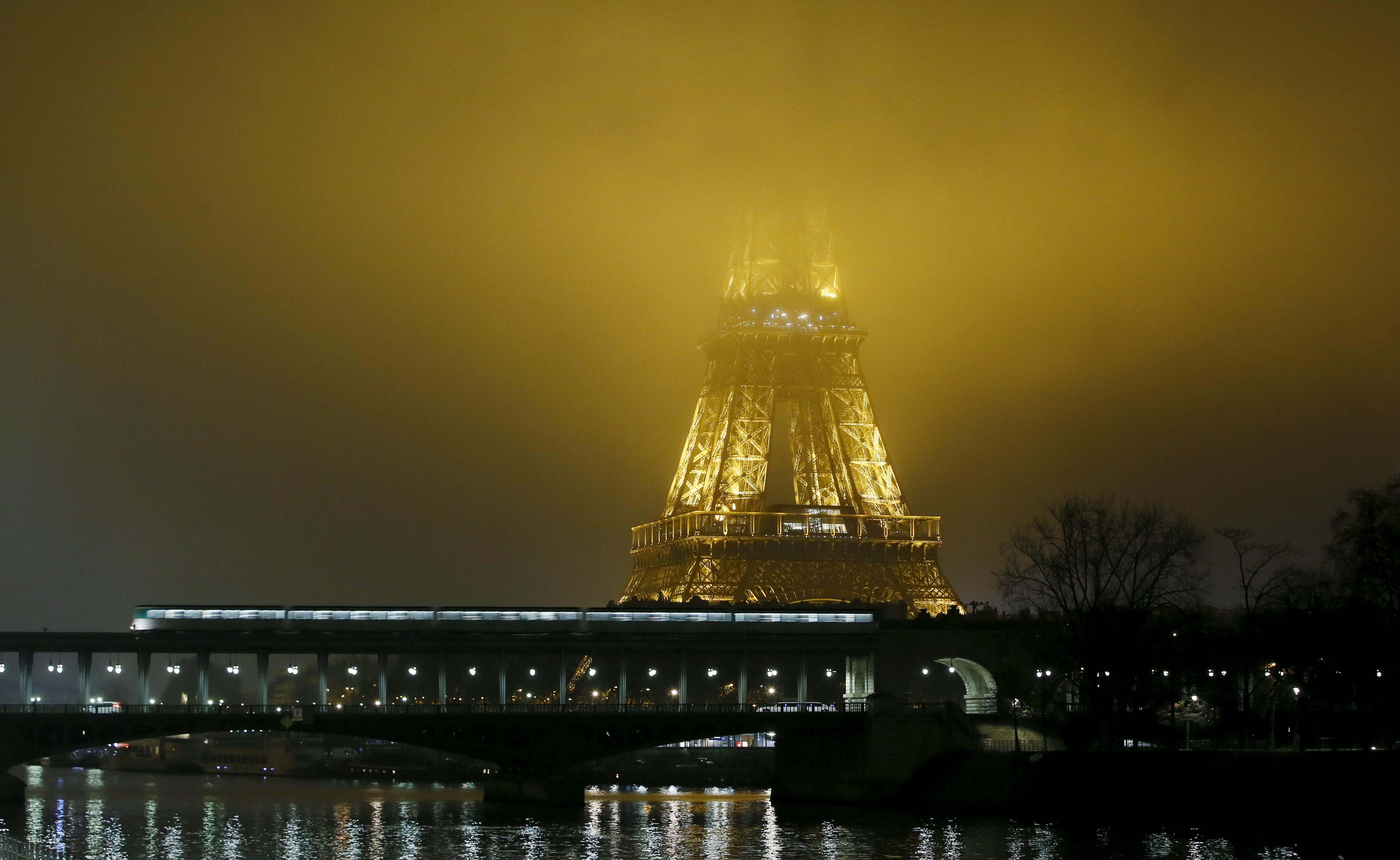 eiffel_tower002