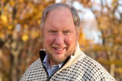 headshot of Robert Putnam