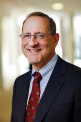 headshot of Stephen Cecchetti