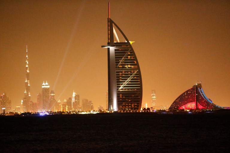 Dubai_skyline001