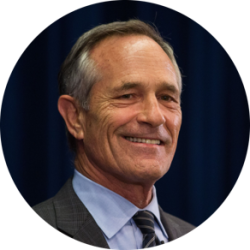 headshot of Alan Bersin