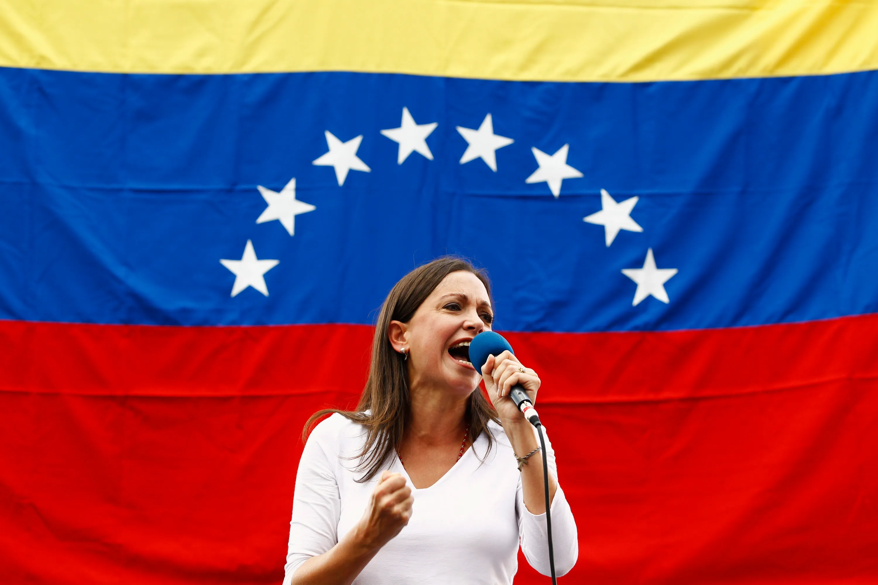 Venezuela Detains Allies of Opposition Leader Machado