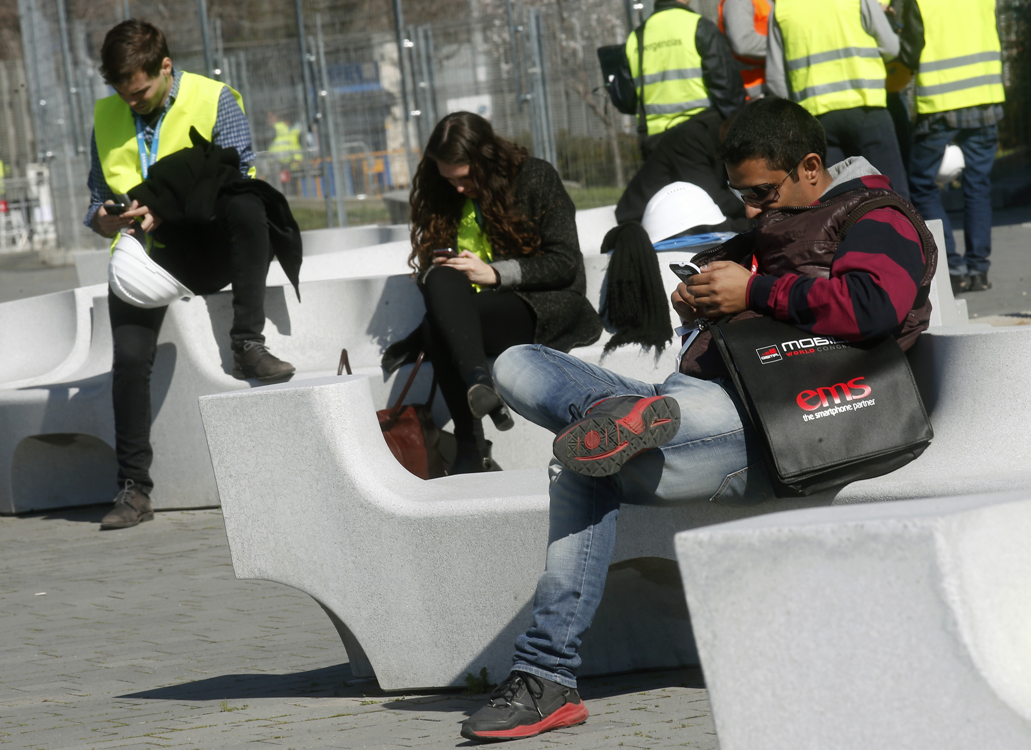 People Using Telecommunications Cisco Predicts the US Maintains Lead in Mobile Broadband Usage | Brookings