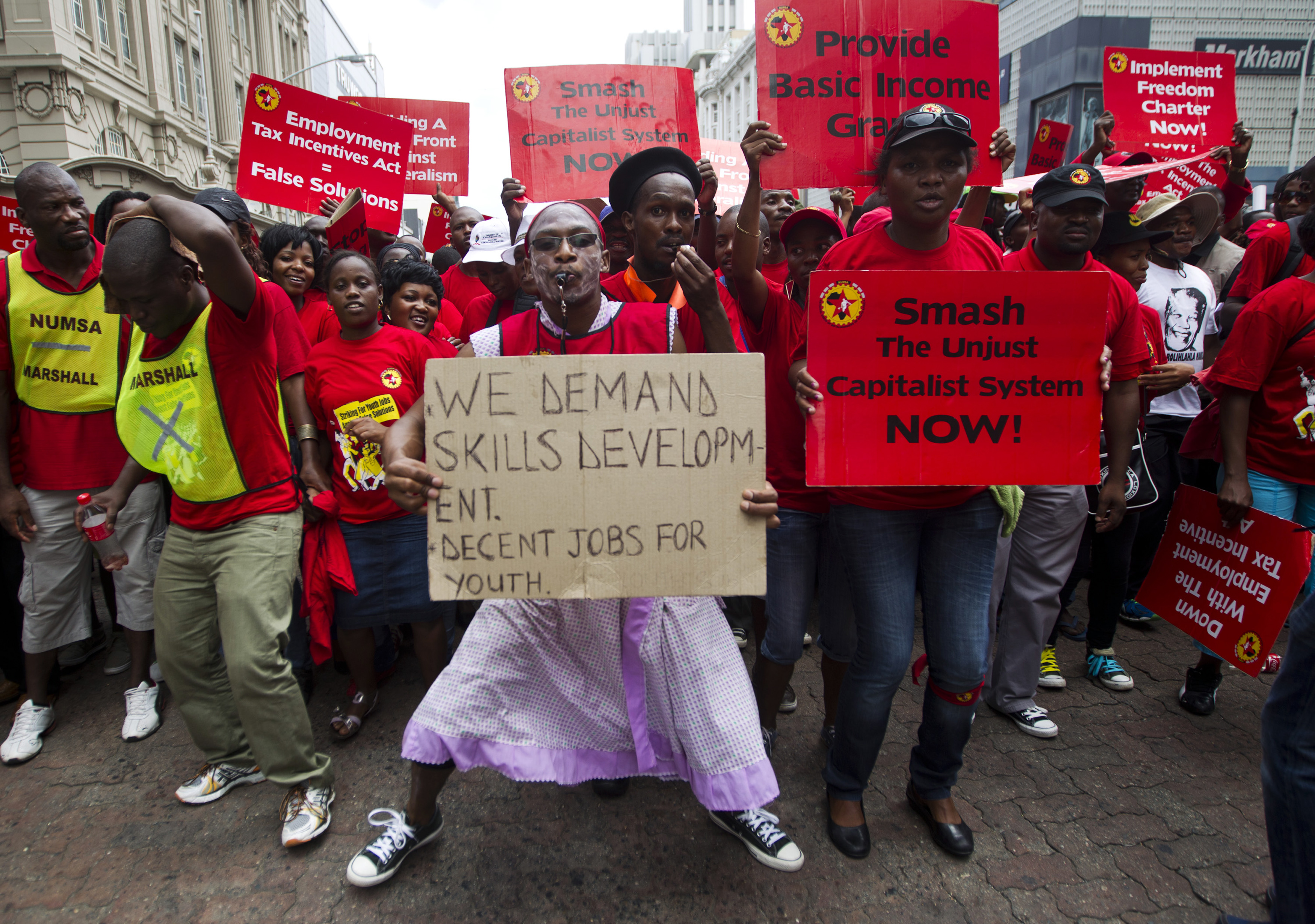 factors that contribute to unemployment in south africa