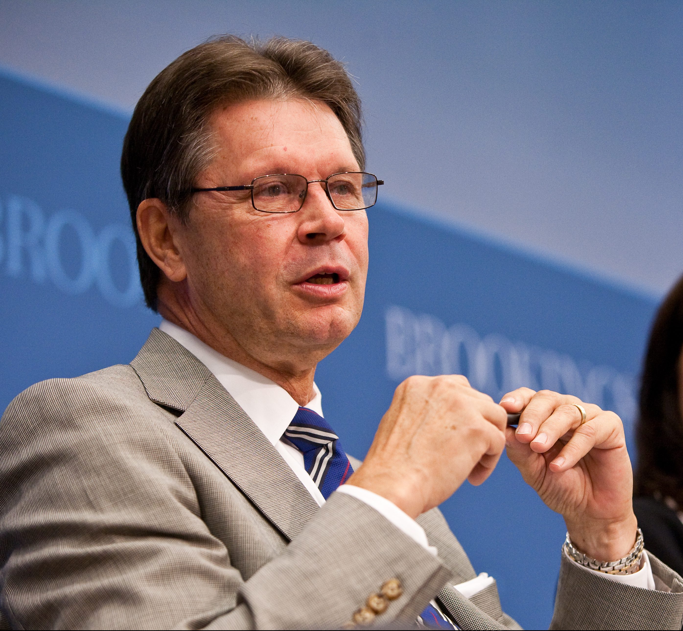 Class Size: What Research Says and What it Means for State Policy ...