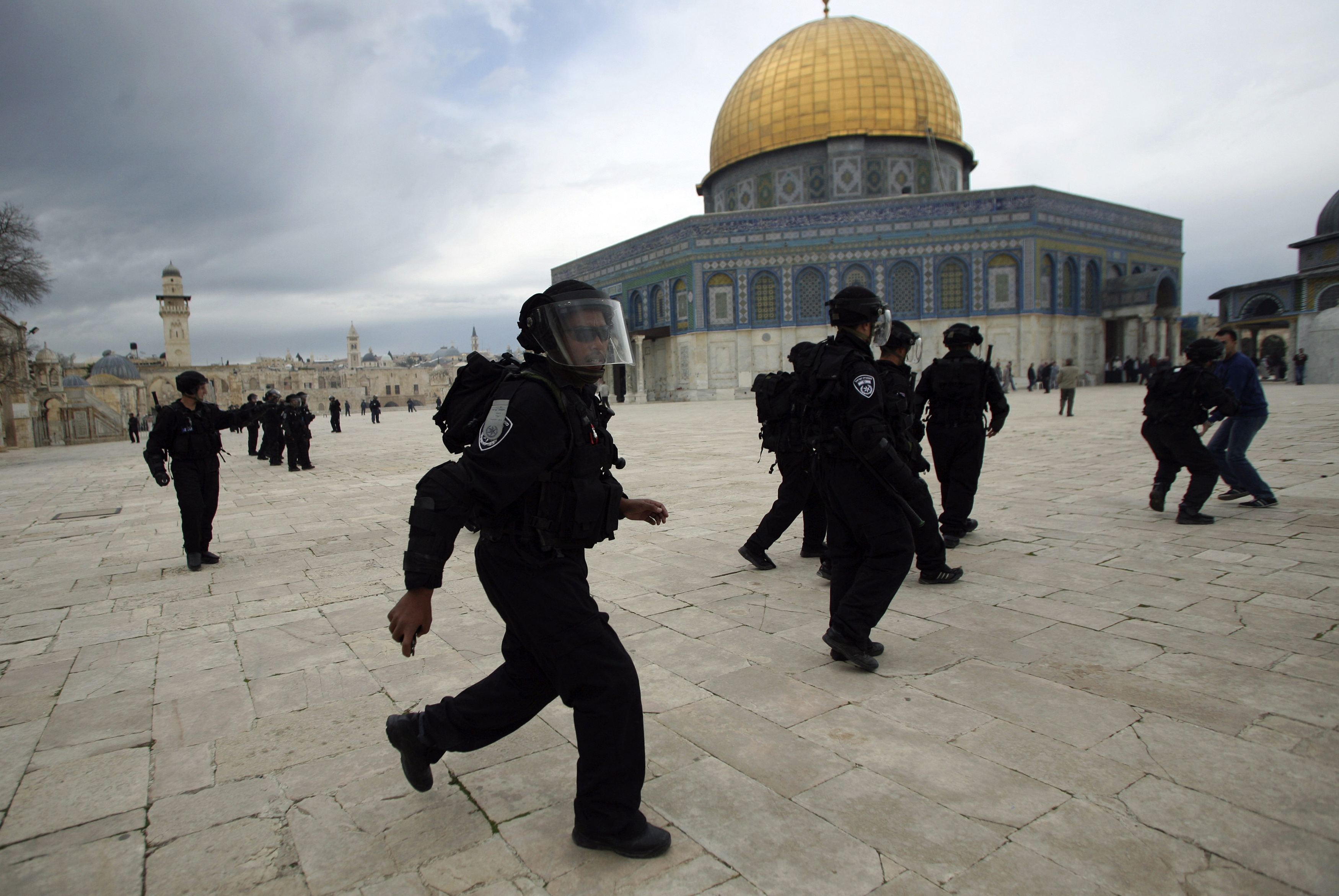 aqsa_soldiers001