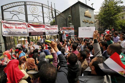 Unemployed graduates in Egypt shout anti-government slogans