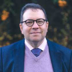 Jeffrey Campbell headshot