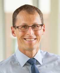 Lee M. Lockwood headshot