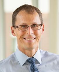 Lee M. Lockwood headshot