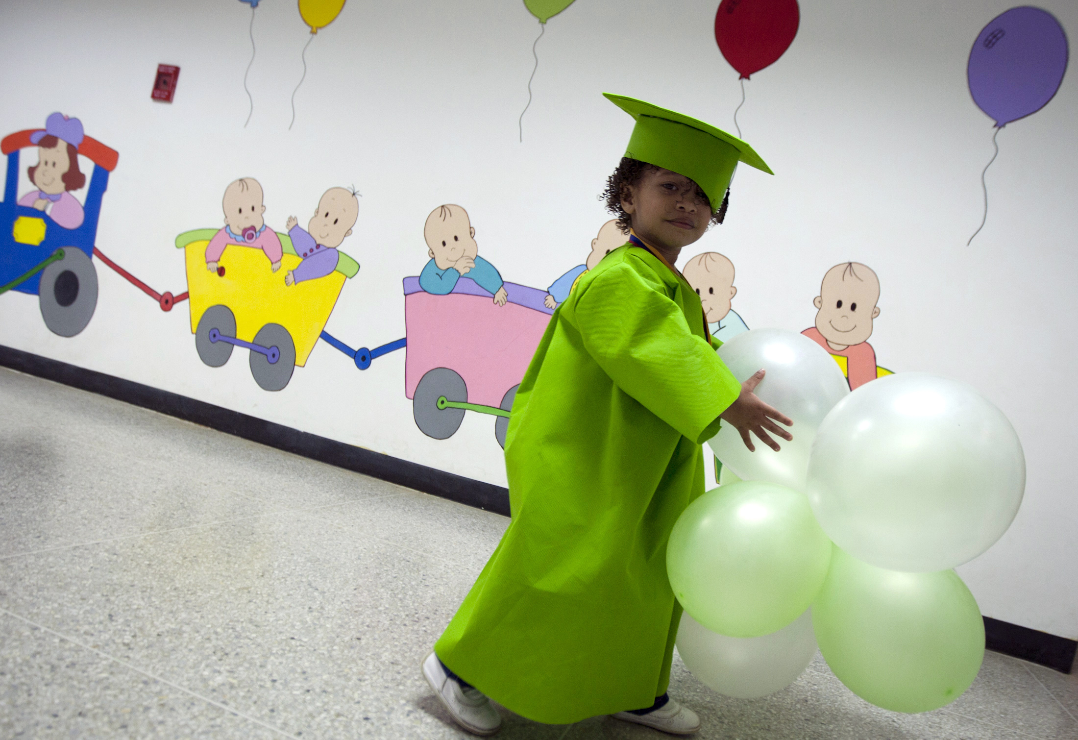 preschool_graduation_001