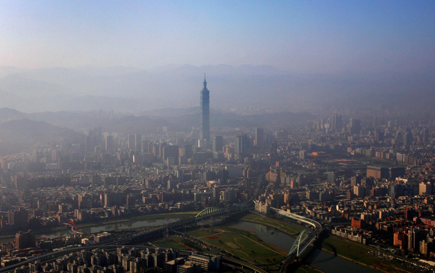 REUTERS/Nicky Loh - The Taipei city skyline in 2009