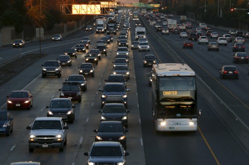 Vehicles are seen during morning rush hour on highway 101 in East Palo Alto, California December 16, 2015. Picture taken December 16, 2015. REUTERS/Stephen Lam