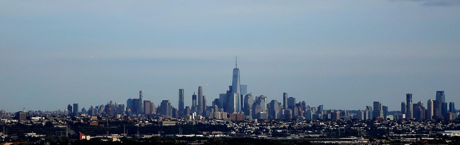 The skyline of Lower Manhattan is pictured in New York, New York, U.S., September 2, 2016. REUTERS/Carlo Allegri - RTX2NXYB