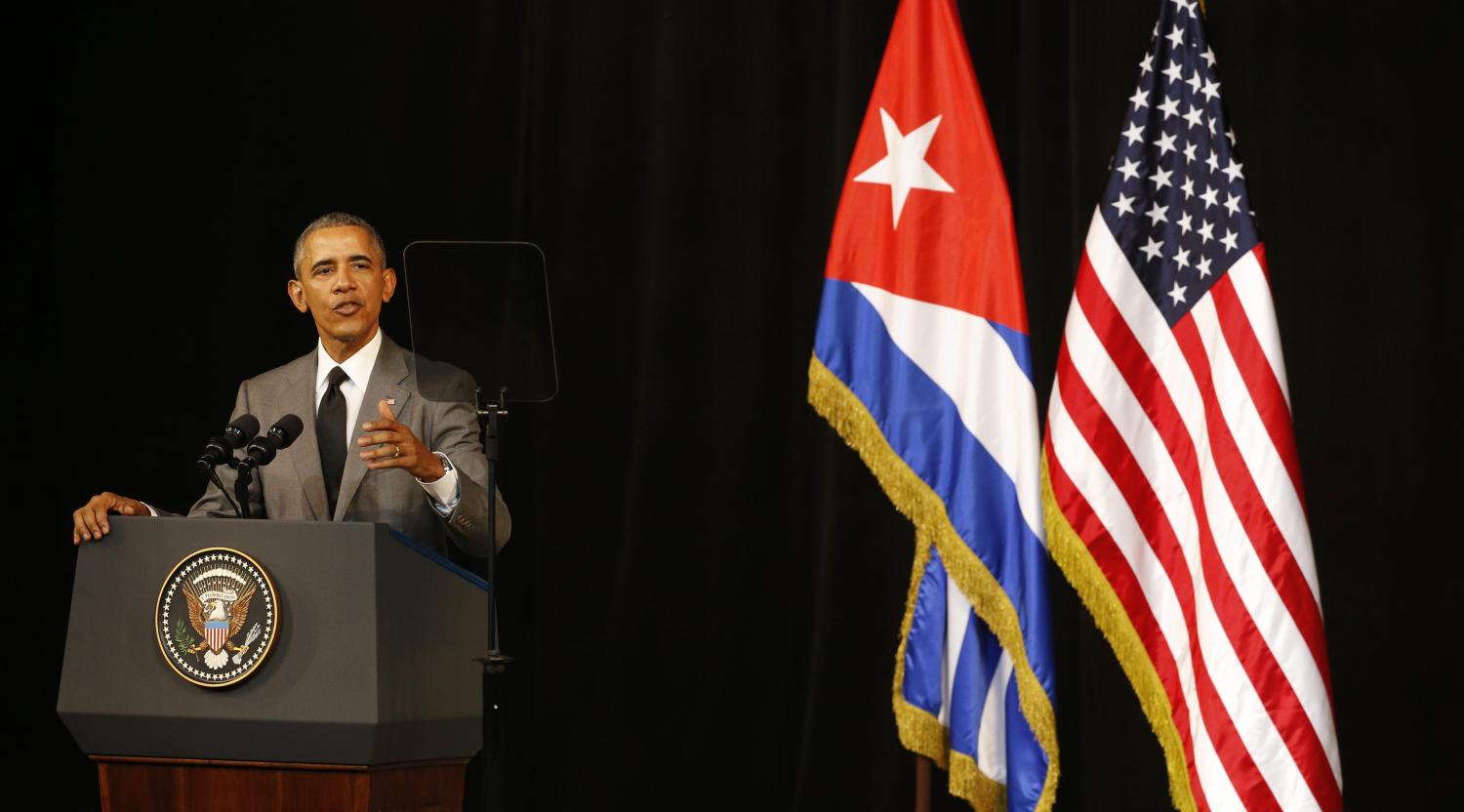 U.S. President Barack Obama makes a speech to the Cuban people in the Gran Teatro de la Habana Alicia Alonso, in Havana March 22, 2016. REUTERS/Jonathan Ernst - RTSBOZ4