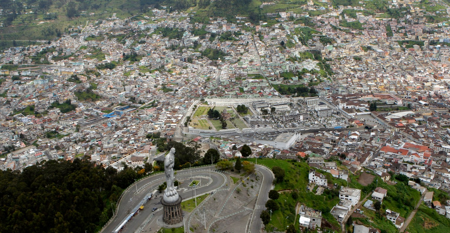 REUTERS/Guillermo Granja-An aerial view shows Quito's virgin of the Panecillo hill, February 21, 2012.