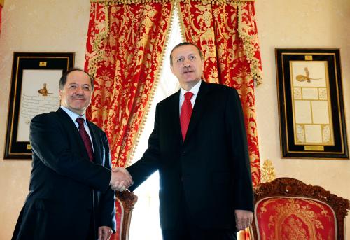Turkish Prime Minister Tayyip Erdogan (R) and Kurdistan Region President Masoud Barzani shake hands before their meeting in Istanbul April 19, 2012. REUTERS/Stringer/Pool