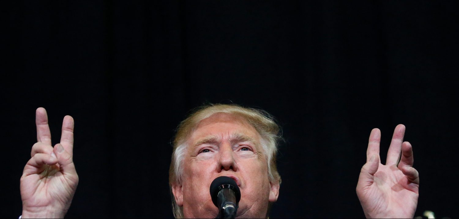 Republican presidential nominee Donald Trump speaks during a campaign rally in Sarasota, Florida, U.S. November 7, 2016. REUTERS/Carlo Allegri - RTX2SD30