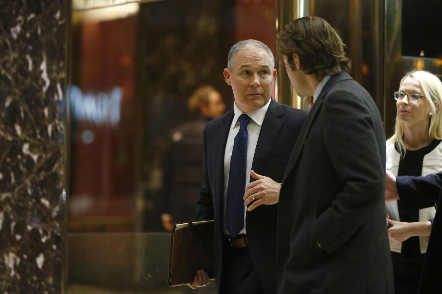 Oklahoma Attorney General Scott Pruitt departs after a meeting with U.S. President elect Donald Trump at Trump Tower New York, U.S., November 28, 2016. REUTERS/Lucas Jackson - RTSTQYT