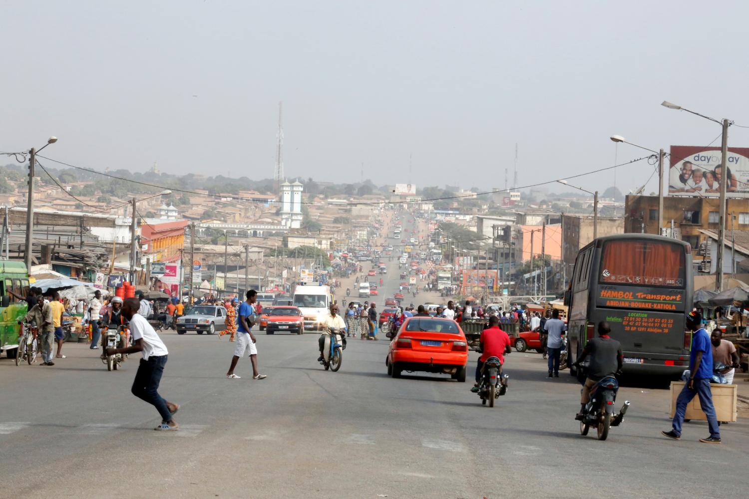 A street is seen after the city was taken last week by mutinous soldiers, in Bouake, Ivory Coast January 13, 2017. REUTERS/Thierry Gouegnon - RTX2YSFI