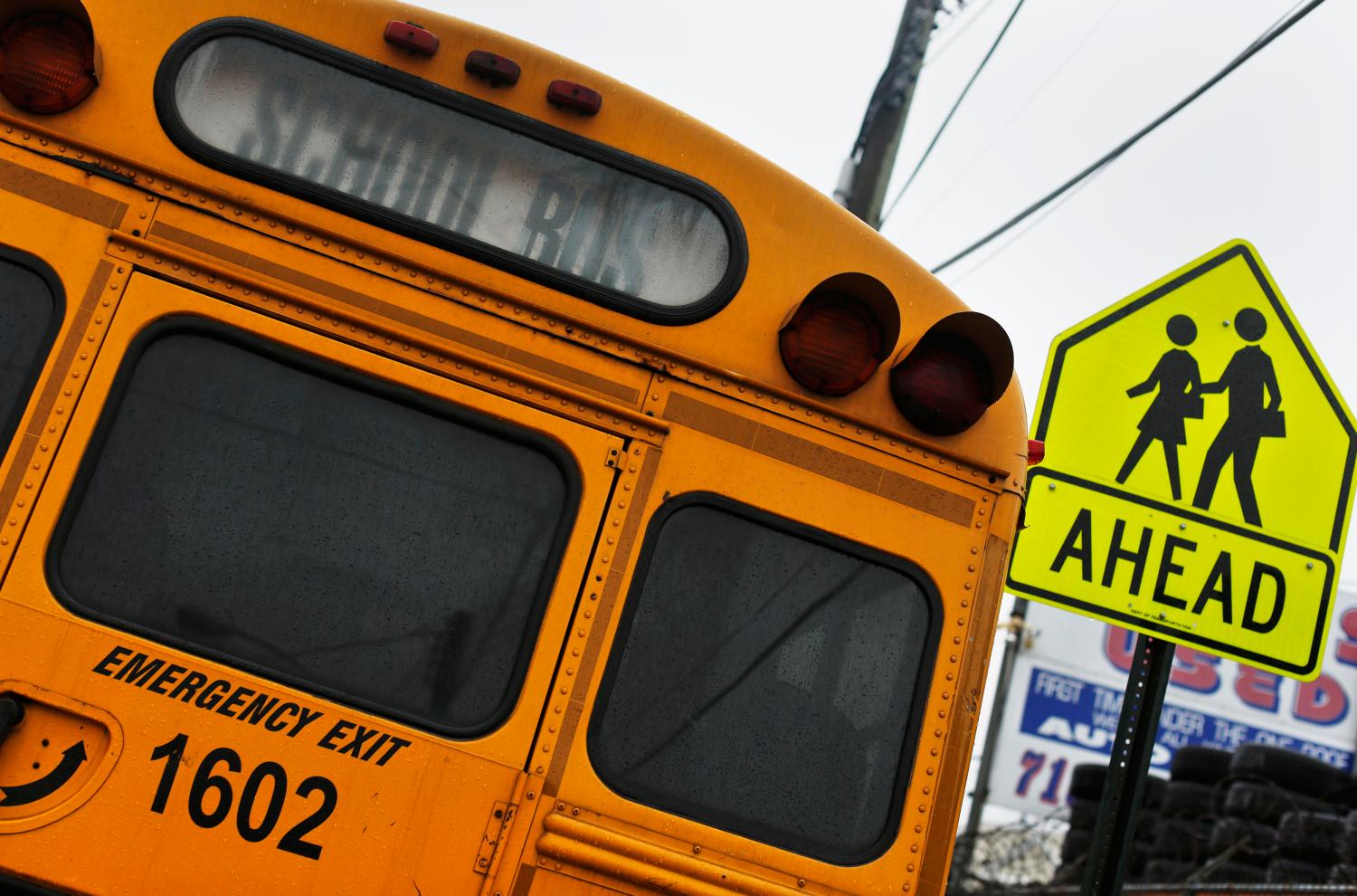 A school bus sits parked along a street in the Queens borough of New York January 16, 2013. For the first time in 34 years, New York City bus drivers went on strike, stranding up to 152,000 students in the nation's largest public school system on sleet-soaked Wednesday morning. REUTERS/Shannon Stapleton (UNITED STATES - Tags: EDUCATION CIVIL UNREST BUSINESS EMPLOYMENT) - RTR3CJ15