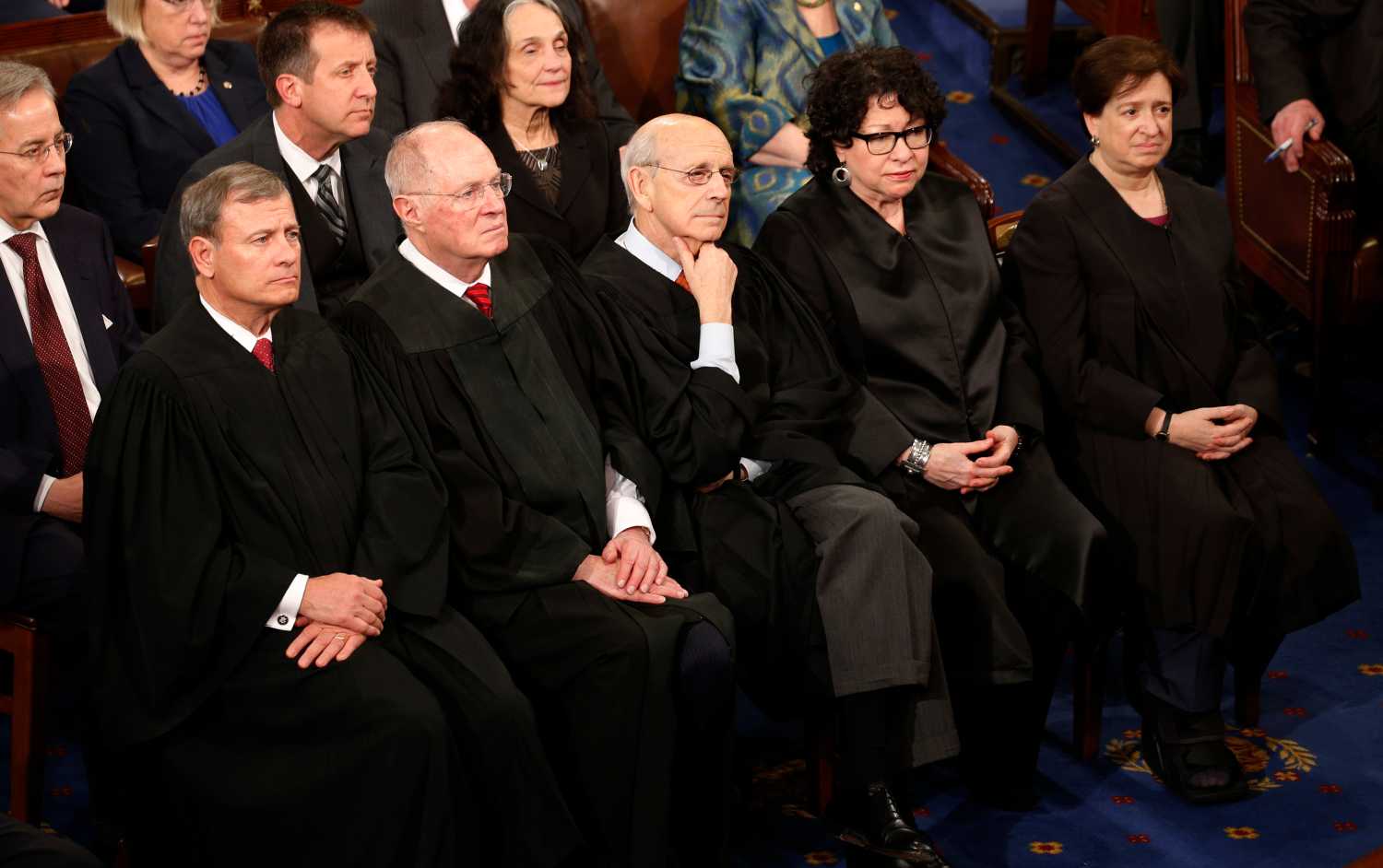 U.S. President Trump Addresses Joint Session of Congress - Washington, U.S. - 28/02/17 - U.S. Supreme Court Justices listen as U.S. President Donald Trump addresses Congress. REUTERS/Kevin Lamarque - RTS10VGT