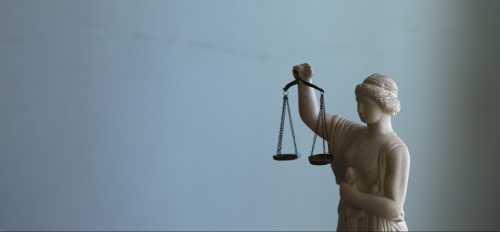 EDITORS' NOTE: Reuters and other foreign media are subject to Iranian restrictions on leaving the office to report, film or take pictures in Tehran.