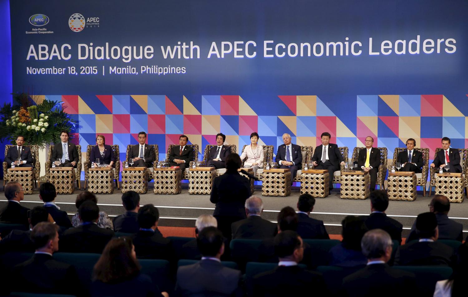 Leaders take a question from the floor during a APEC Business Advisory Council (ABAC) dialogue at the Asia-Pacific Economic Cooperation (APEC) summit in Manila, Philippines