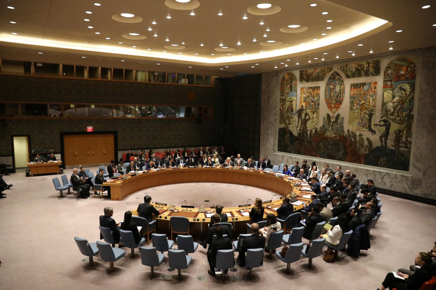 Members of the United Nations Security Council sit during a meeting on Syria at the United Nations Headquarters in New York City, NY, U.S. April 5, 2017. REUTERS/Shannon Stapleton - RTX347P1