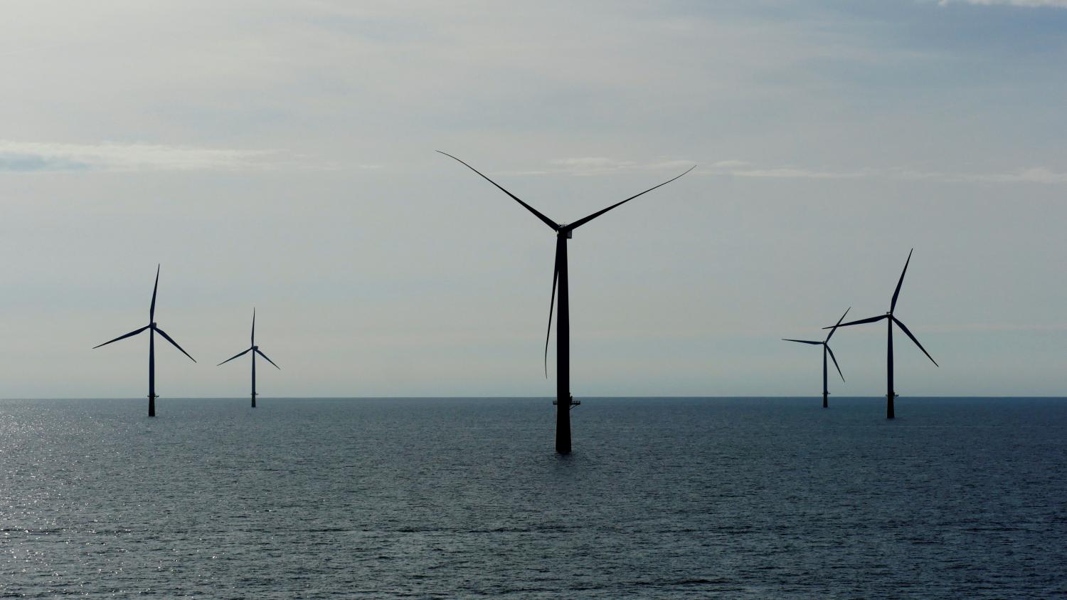 A general view of the DanTysk wind farm, 90 kilometres west of Esbjerg, Denmark, September 21, 2016. Picture taken September 21, 2016. To match EUROPE-OFFSHORE/WINDPOWER REUTERS/Nikolaj Skydsgaard - RTX2TXD5
