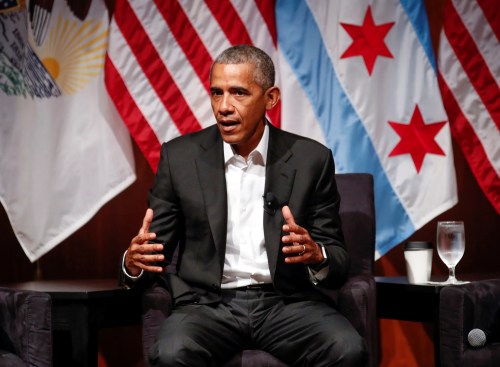 Former U.S. President Barack Obama speaks during a meeting with youth leaders at the Logan Center for the Arts at the University of Chicago to discuss strategies for community organization and civic engagement in Chicago, Illinois, U.S., April 24, 2017. REUTERS/Kamil Krzaczynski - RTS13Q4A
