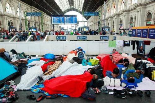 Refugees at Budapest Keleti railway station [photo credit: Rebecca Harms, September 4, 2015]