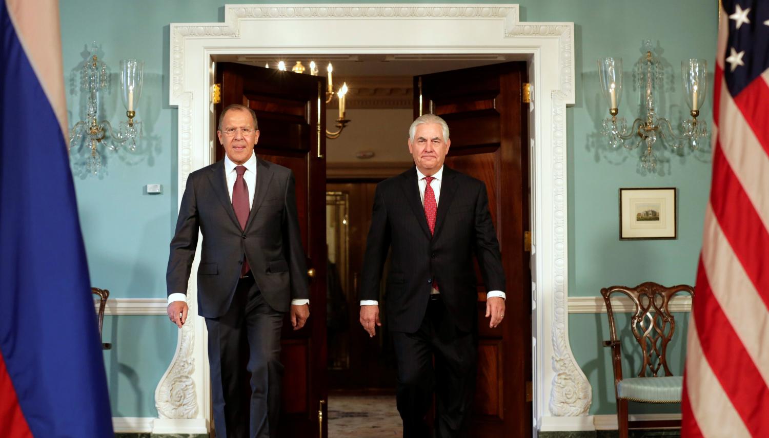 U.S. Secretary of State Rex Tillerson (R) walks with Russian Foreign Minister Sergey Lavrov before their meeting at the State Department in Washington, U.S., May 10, 2017. REUTERS/Yuri Gripas TPX IMAGES OF THE DAY - RTS15ZXO