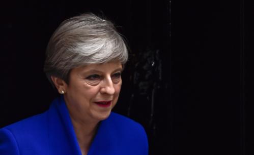 Britain's Primer Minister Theresa May leaves Downing Street on her way to Buckingham Palace after Britain's election in London, Britain June 9, 2017. REUTERS/Hannah Mckay - RTX39TAH