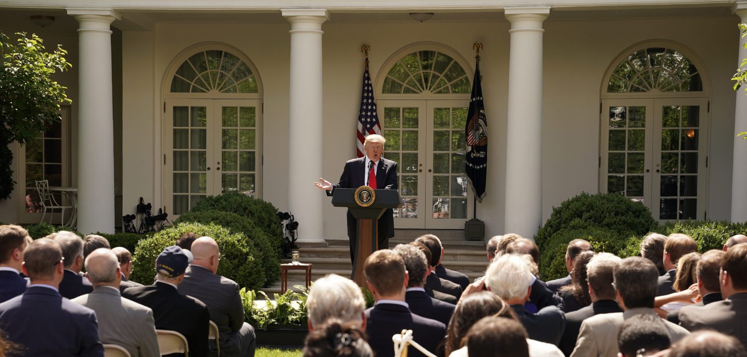 U.S. President Donald Trump announces his decision that the United States will withdraw from the Paris Climate Agreement, in the Rose Garden of the White House in Washington, U.S., June 1, 2017. REUTERS/Kevin Lamarque - RTX38LQH