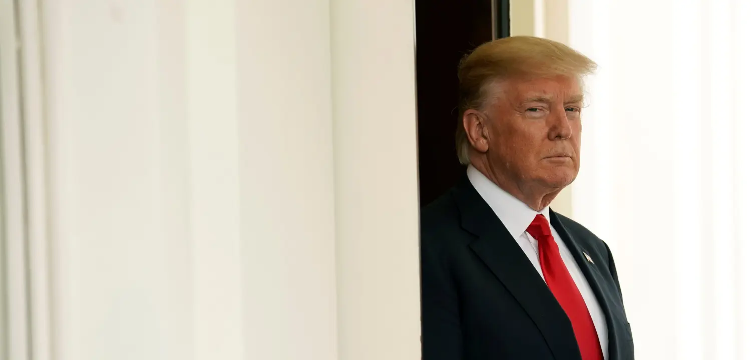 U.S. President Donald Trump waits for the arrival of Vietnamese Prime Minister Nguyen Xuan Phuc at the White House in Washington, U.S., May 31, 2017. REUTERS/Kevin Lamarque