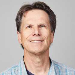 A headshot picture of Bruce Fuller.