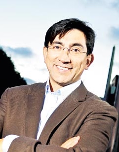 Diego Molano Vega is an international consultant on Digital Transformation of Companies and Governments.