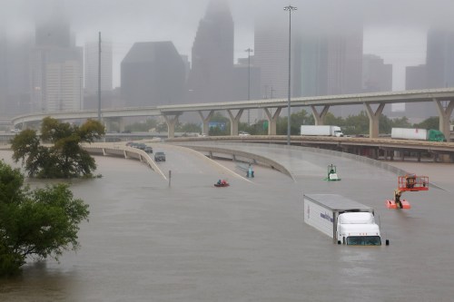 Interstate highway 45 is submerged from the effects of Hurricane Harvey seen during widespread flooding in Houston, Texas, U.S. August 27, 2017. REUTERS/Richard Carson TPX IMAGES OF THE DAY - RTX3DL7M