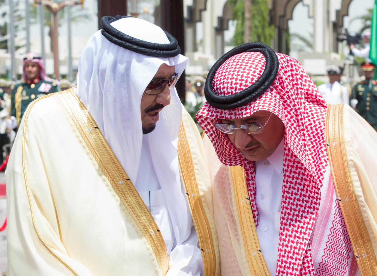 DATE IMPORTED:April 30, 2017Saudi Arabia's King Salman bin Abdulaziz Al Saud (L) speaks with Crown Prince Mohammed Bin Nayef during a reception ceremony in Jeddah, Saudi Arabia April 30, 2017. Bandar Algaloud/Courtesy of Saudi Royal Court/Handout via REUTERS ATTENTION EDITORS - THIS PICTURE WAS PROVIDED BY A THIRD PARTY. FOR EDITORIAL USE ONLY.