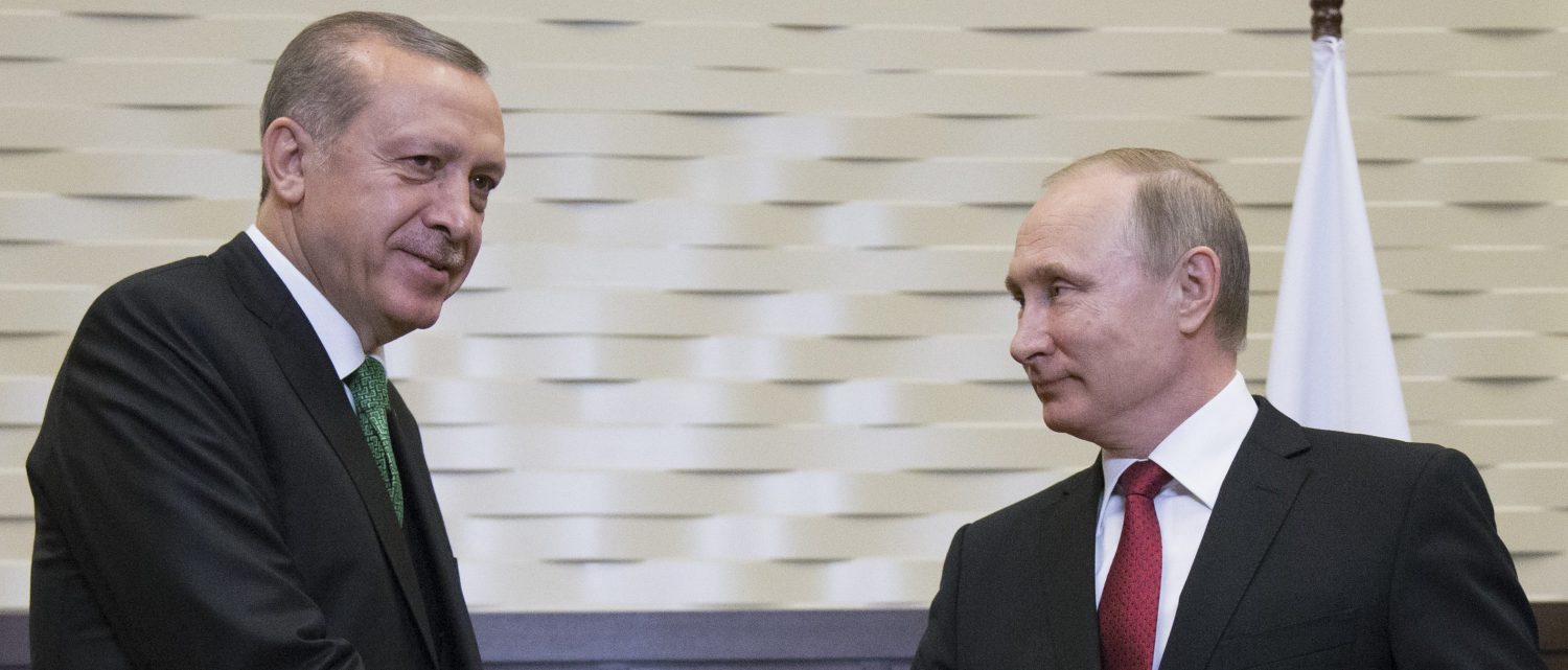 Russian President Vladimir Putin (R) shakes hands with his Turkish counterpart Tayyip Erdogan during a meeting in Sochi, Russia, May 3, 2017. REUTERS/Alexander Zemlianichenko/