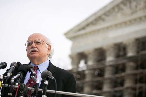 Fred Wertheimer speaks at a microphone