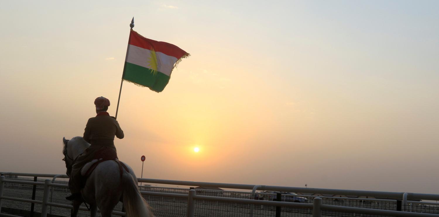 A Kurdish man rides a horse during a march supporting the coming referendum in Erbil, Iraq September 21, 2017. REUTERS/Alaa Al-Marjani - RC1BBF7ECAB0