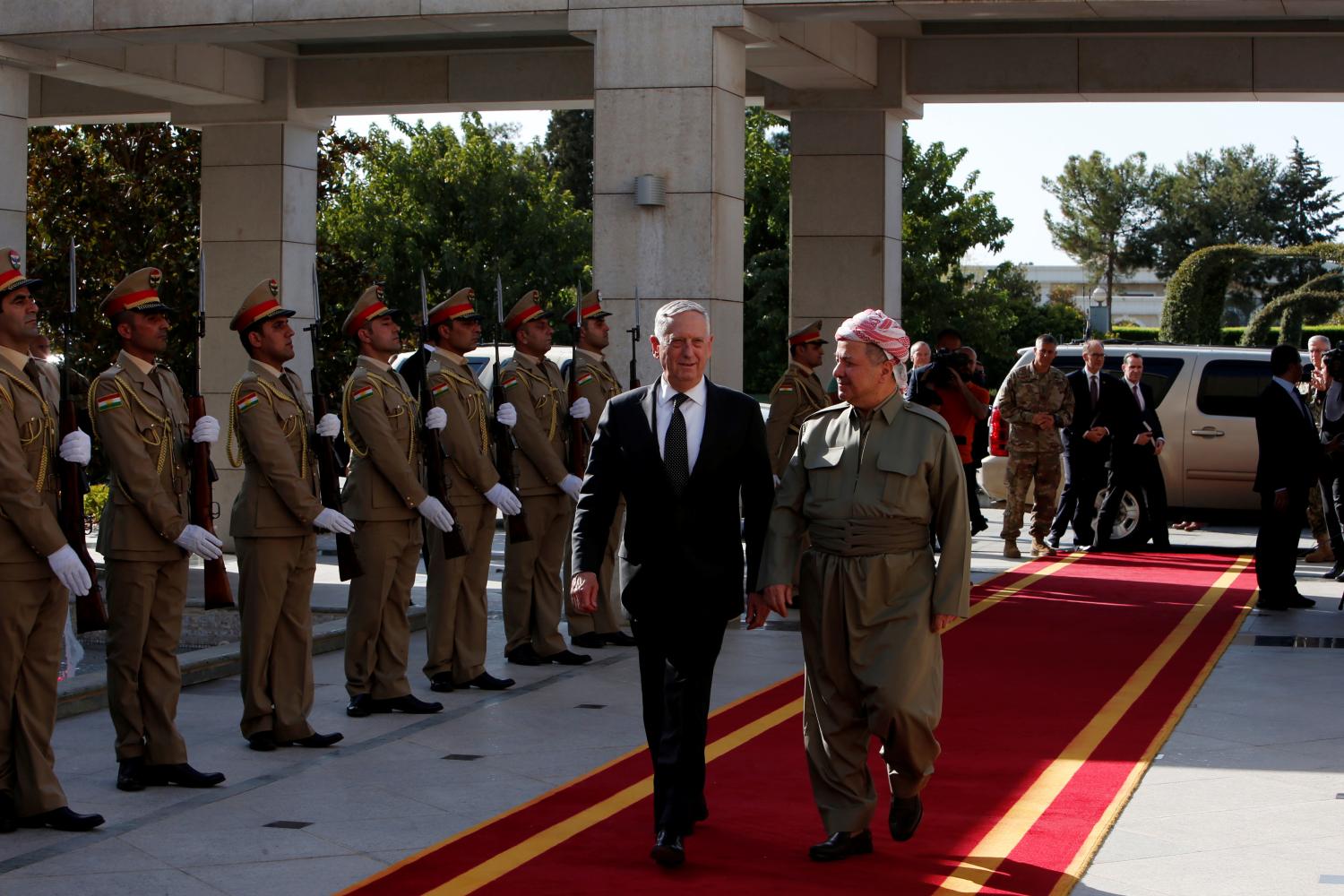 U.S. Defense Secretary Jim Mattis meets with Iraq's Kurdistan region's President Massoud Barzani in Erbil, Iraq, August 22, 2017. REUTERS/Azad Lashkari -