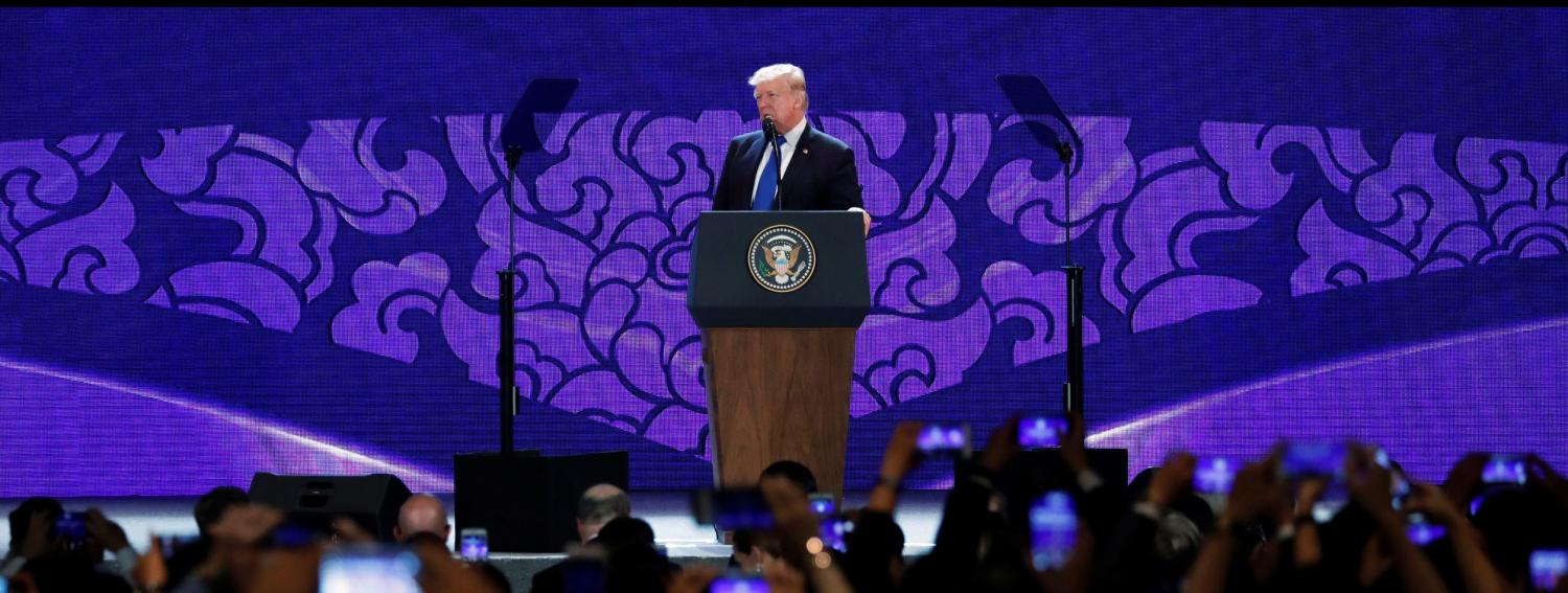 U.S. President Donald Trump delivers remarks at the APEC CEO Summit in Danang, Vietnam November 10, 2017. REUTERS/Jonathan Ernst - RC135142BA80