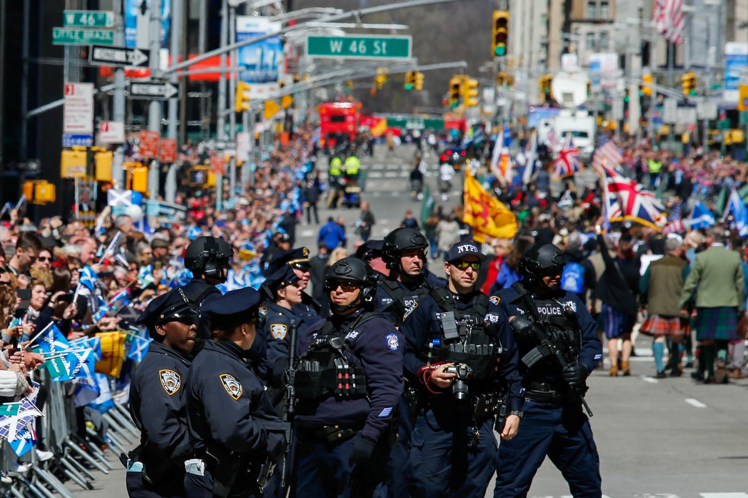 Members of the New York Police Department's Counterterrorism Bureau stand watch as people take part during the Annual Tartan Day Parade in New York, U.S. April 8, 2017. REUTERS/Eduardo Munoz - RC1447601E80
