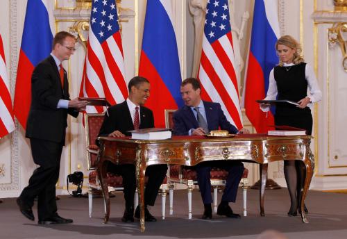 U.S. President Barack Obama (2nd L) and Russian President Dmitry Medvedev (2nd R) sign the new Strategic Arms Reduction Treaty (START II) at Prague Castle in Prague, April 8, 2010. REUTERS/Jason Reed (CZECH REPUBLIC - Tags: POLITICS MILITARY) - GM1E6481MKD01